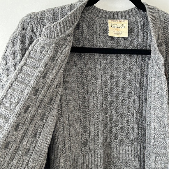 Kilronan Knitwear 100% Pure Merino Wool Gray Cardigan Made In Ireland - Picture 14 of 16